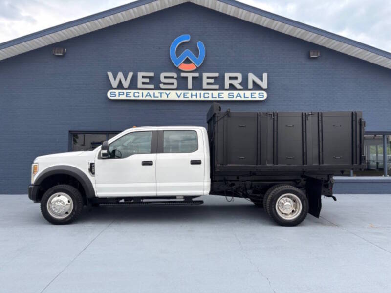 ford f-450 super duty chassis cab 2018 1FD0W4GY9JEC27950 image ford f-450 super duty chassis cab 2018 1FD0W4GY9JEC27950 image